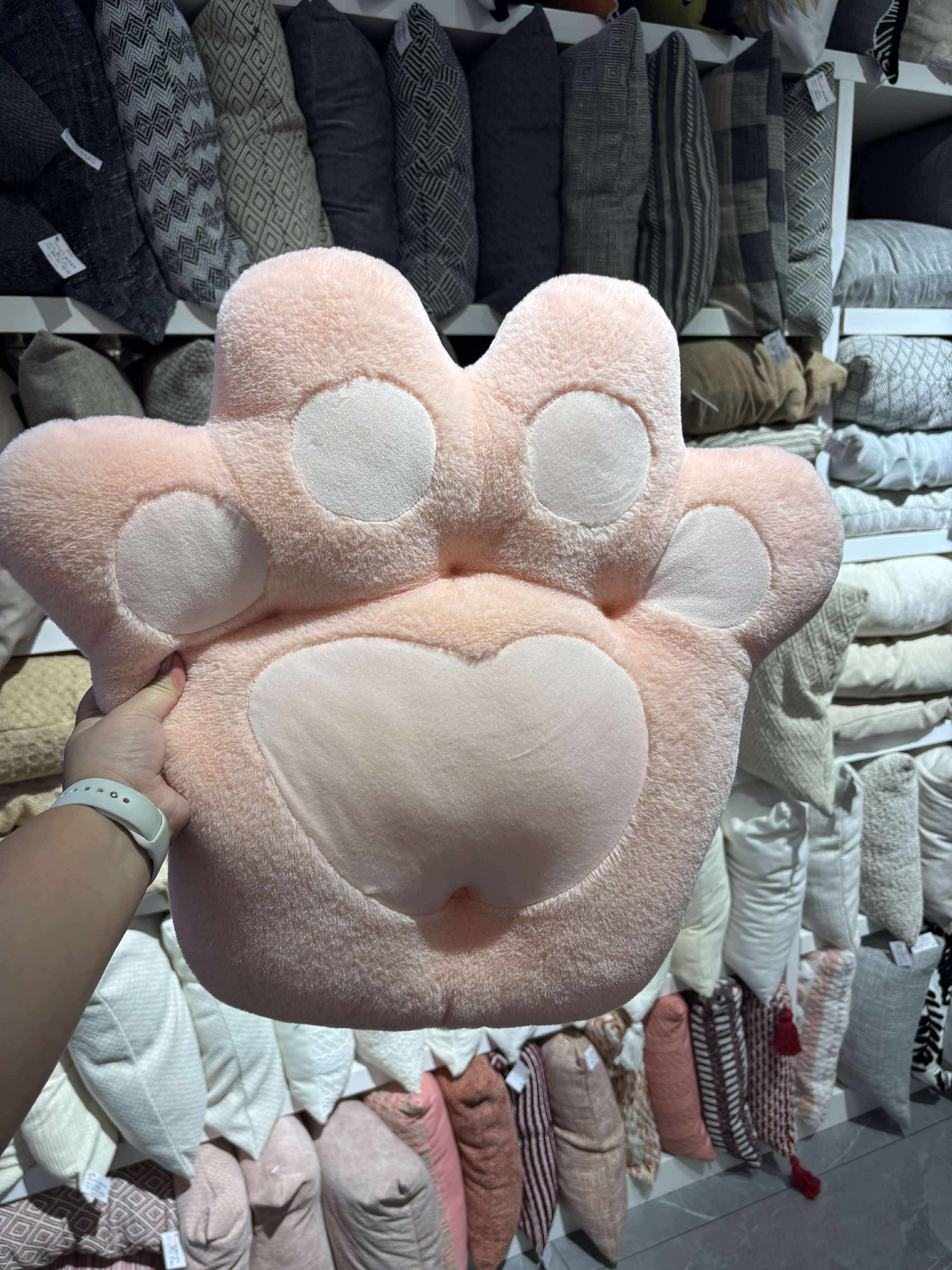 Pre Order | Paw Cushion - Expected Arrival December