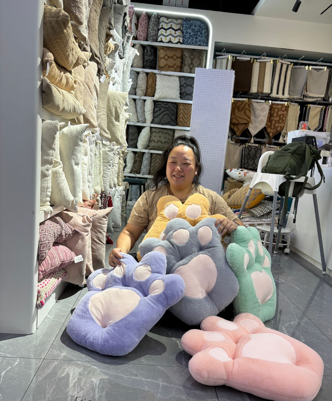 Pre Order | Paw Cushion - Expected Arrival December