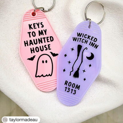5 x Assorted Monogramable Retro Keychains RRP $22.50 - Only The Sweet Stuff